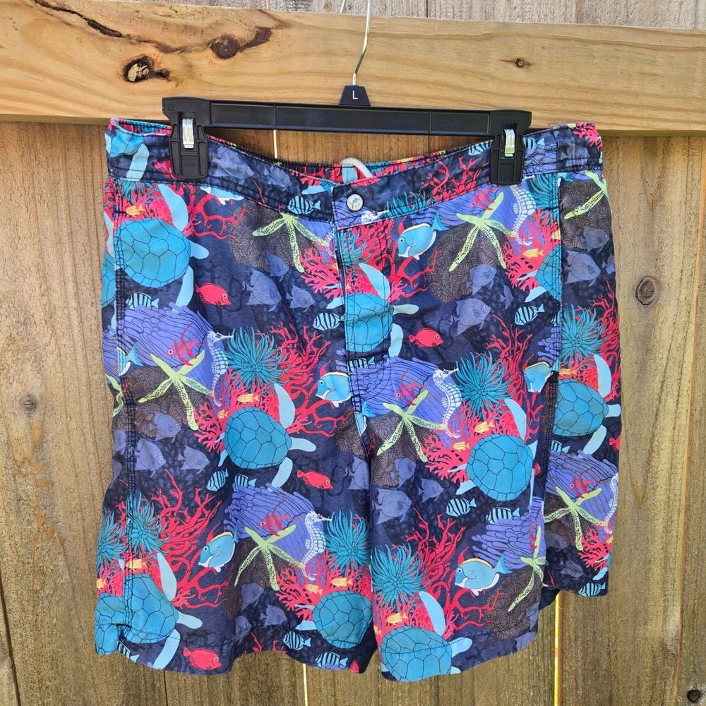 Southern Tide Skipjack Water Shorts Mens Large Sea Turtle Coral Swim Trunks Blue